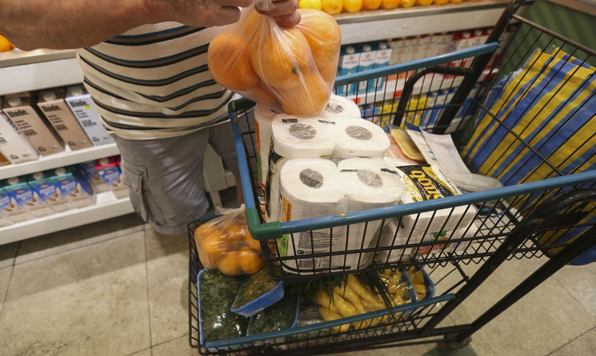 Alimentação consome um terço da renda da classe C