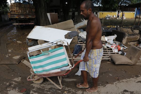 Temporal no estado do Rio de Janeiro deixa oito mortos