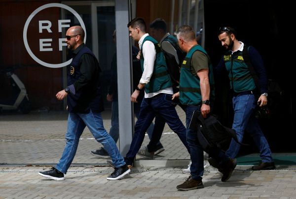 Federação Espanhola demite dirigentes após investigação de corrupção