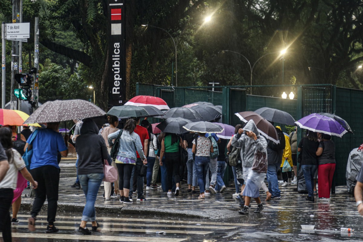 Região Sudeste tem alerta de temporais e deslizamentos até domingo