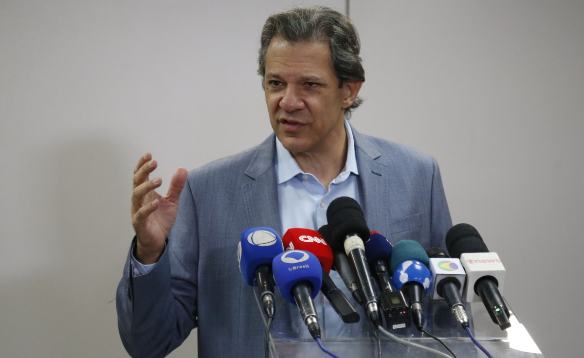 Déficit zero depende do crescimento econômico, diz Haddad