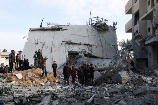 Sul da Faixa de Gaza é alvo de intensos ataques israelenses