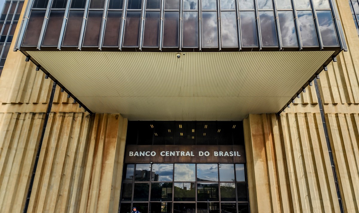 Banco Central revisa previsão de crescimento da economia para 1,9%