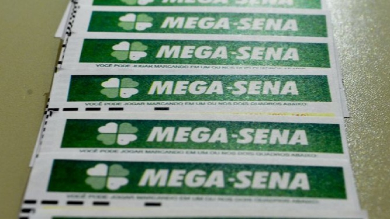 Mega-Sena acumula e prêmio sobe para R$ 200 milhões