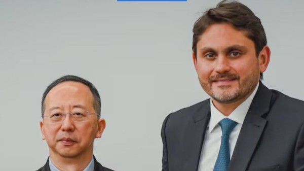 O governo Lula assinou um acordo com uma empresa chinesa concorrente da Starlink